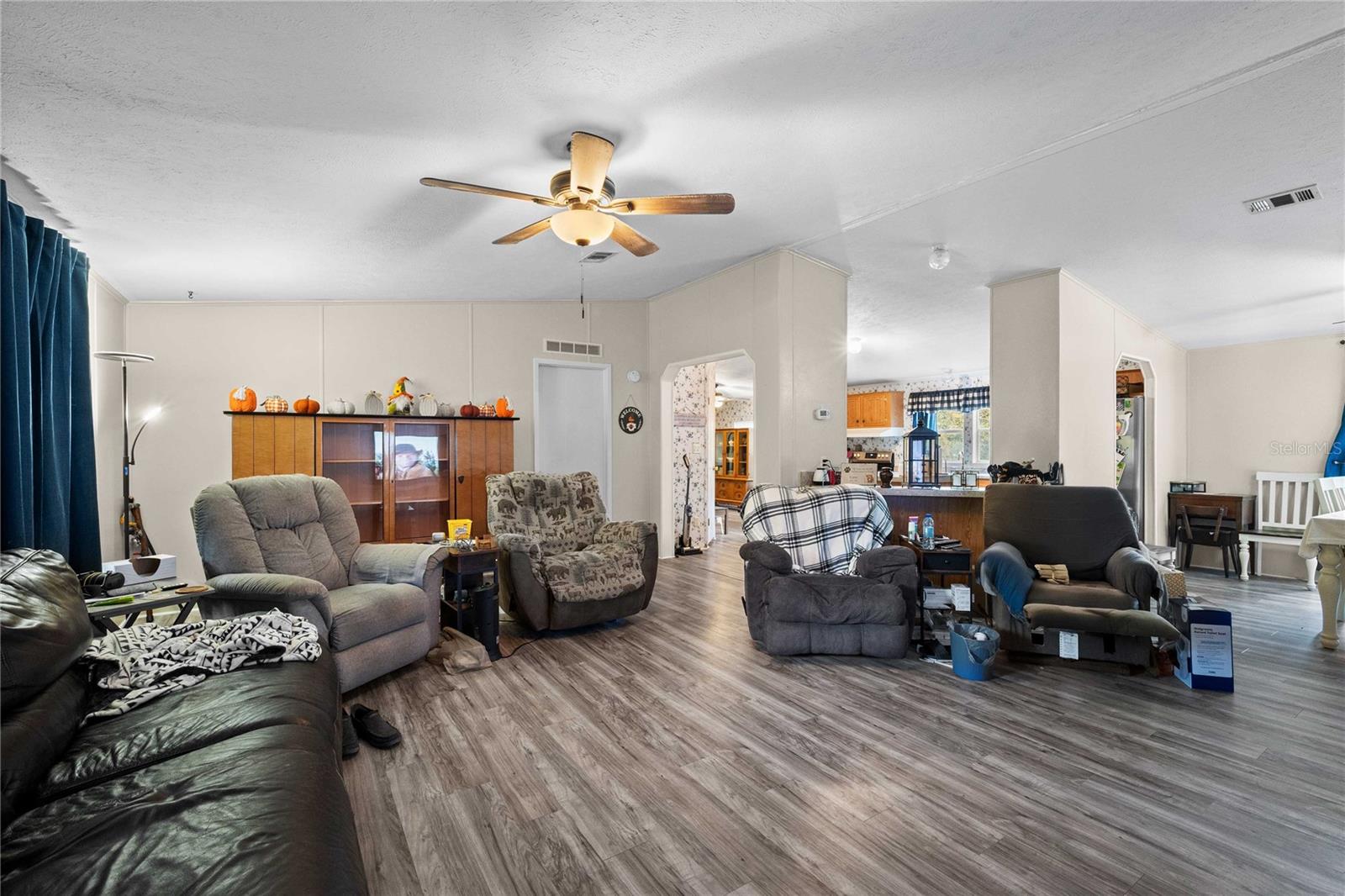 ZEPHYRHILLS COLONY CO - Residential