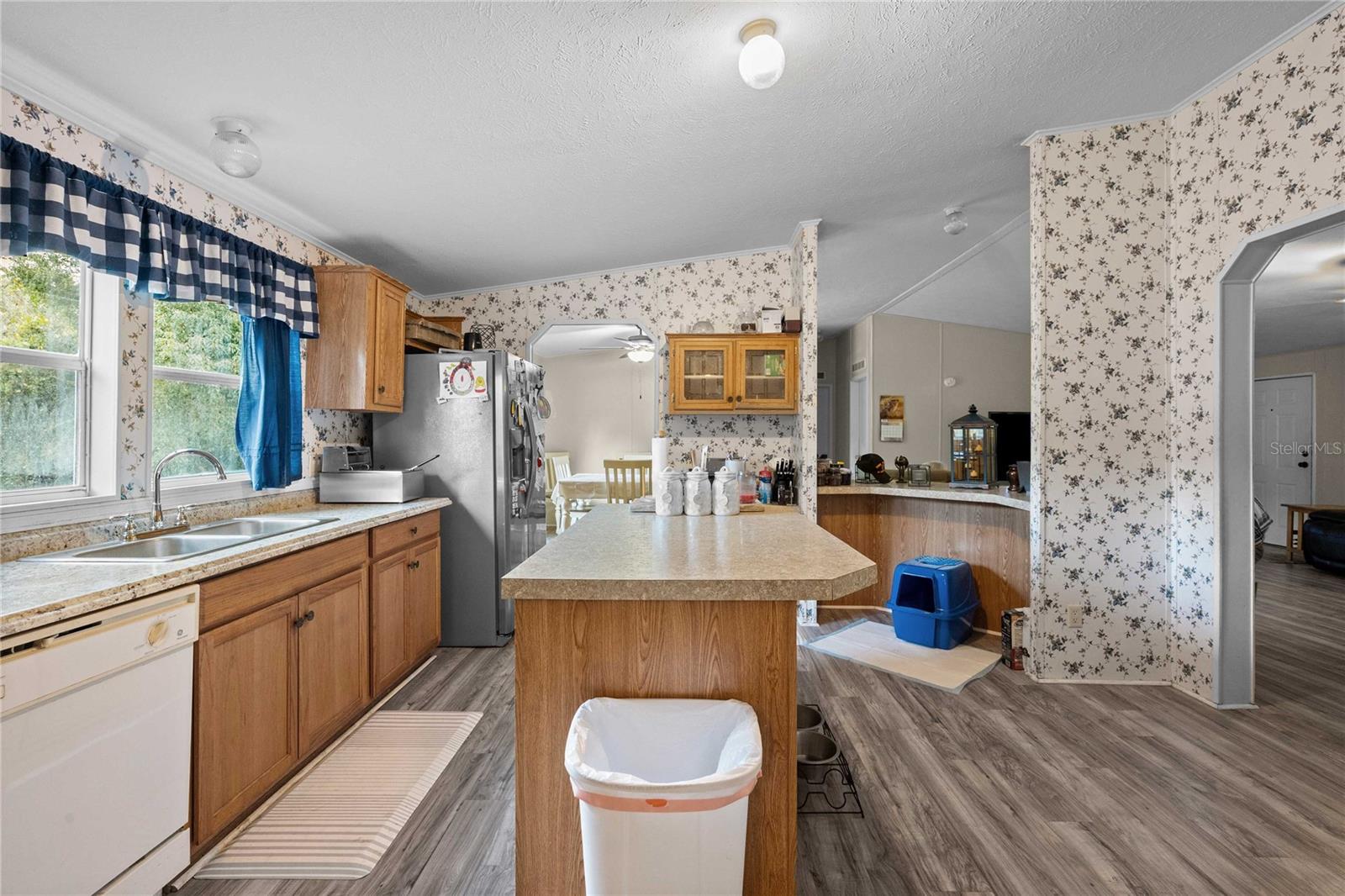 ZEPHYRHILLS COLONY CO - Residential