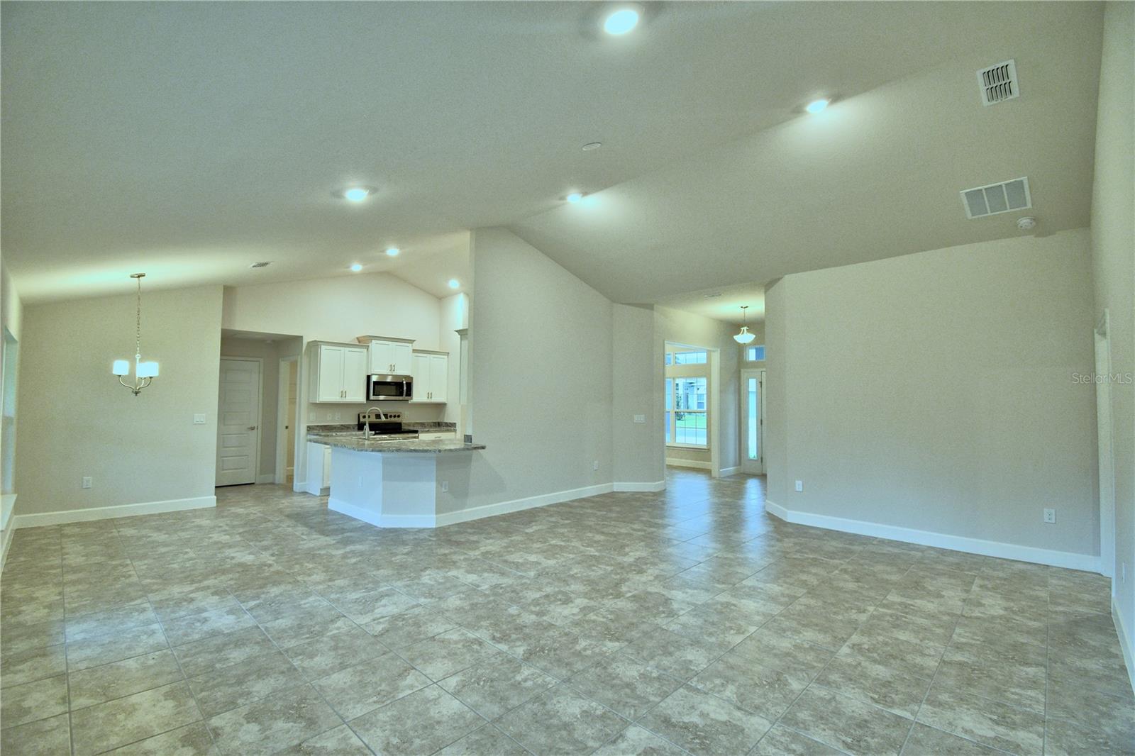 HICKORY RIDGE ESTATES - Residential