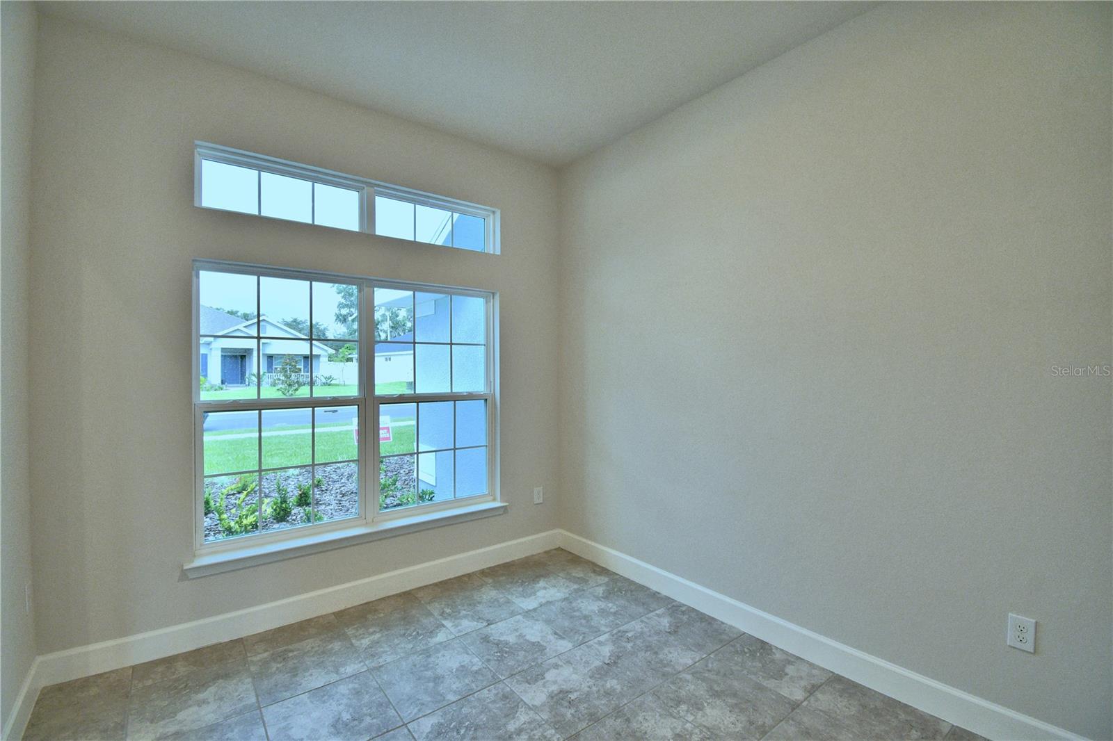 HICKORY RIDGE ESTATES - Residential