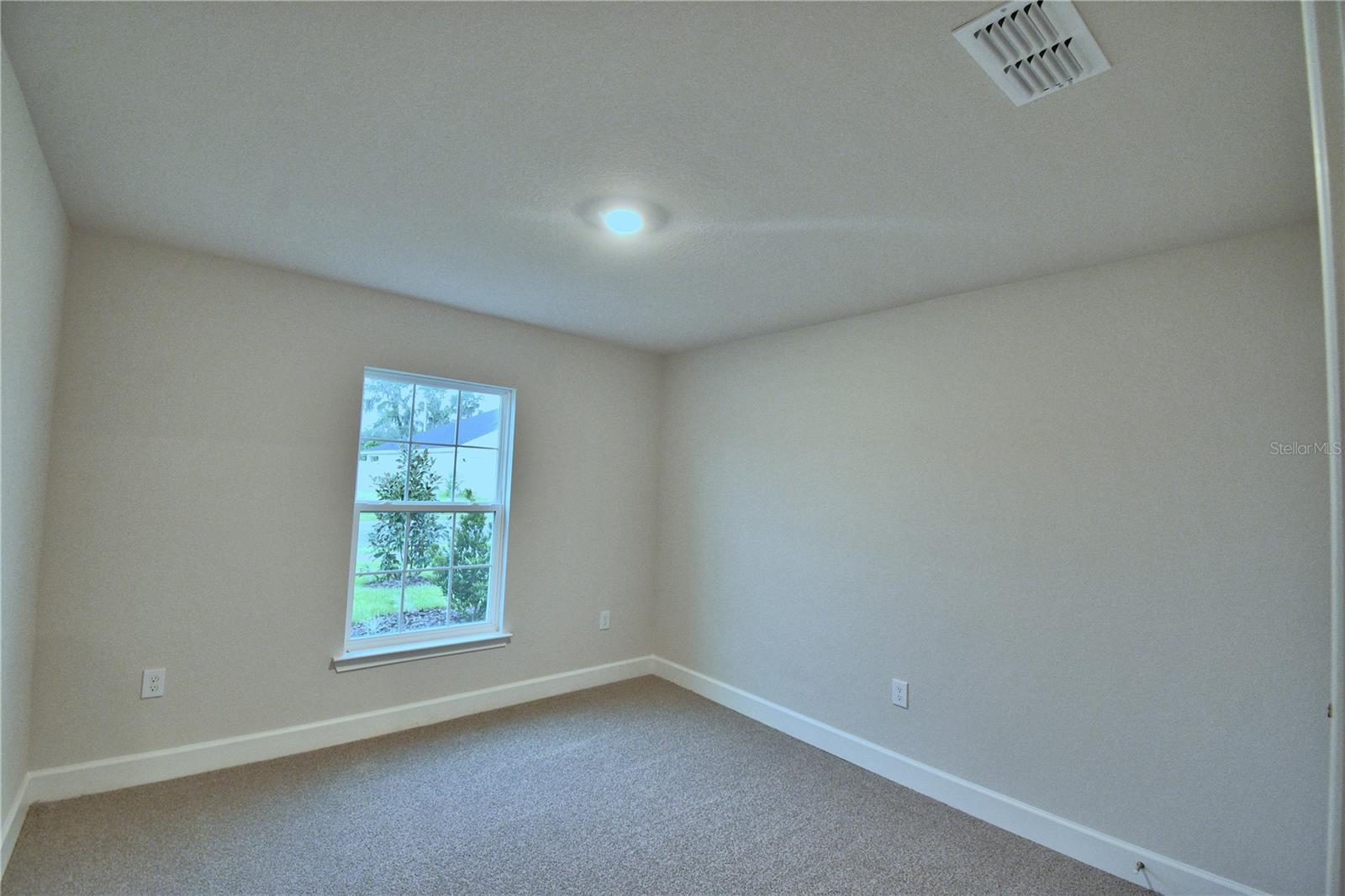 HICKORY RIDGE ESTATES - Residential