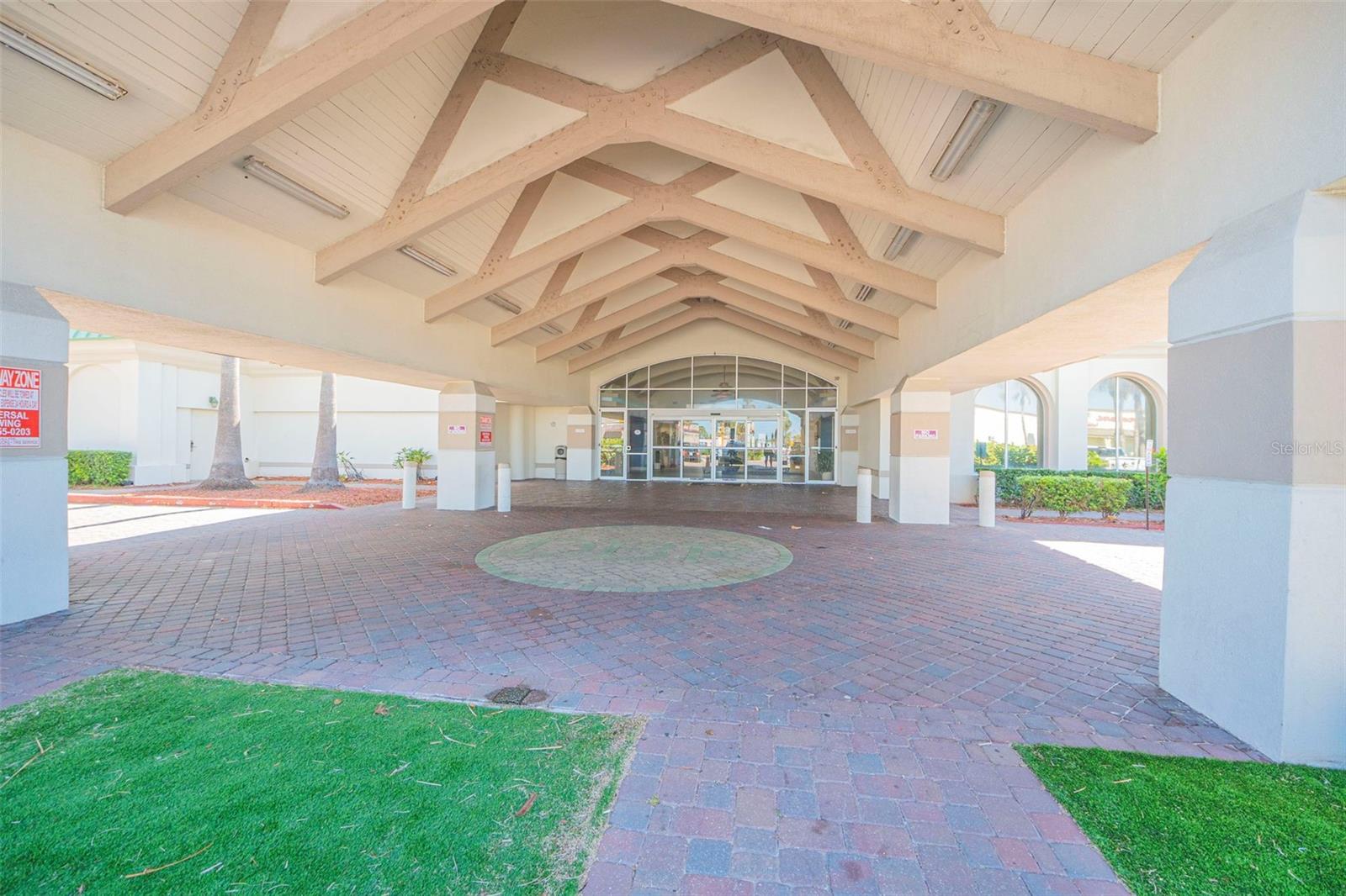 DAYTONA BCH RES&CONFERENCE CEN - Residential