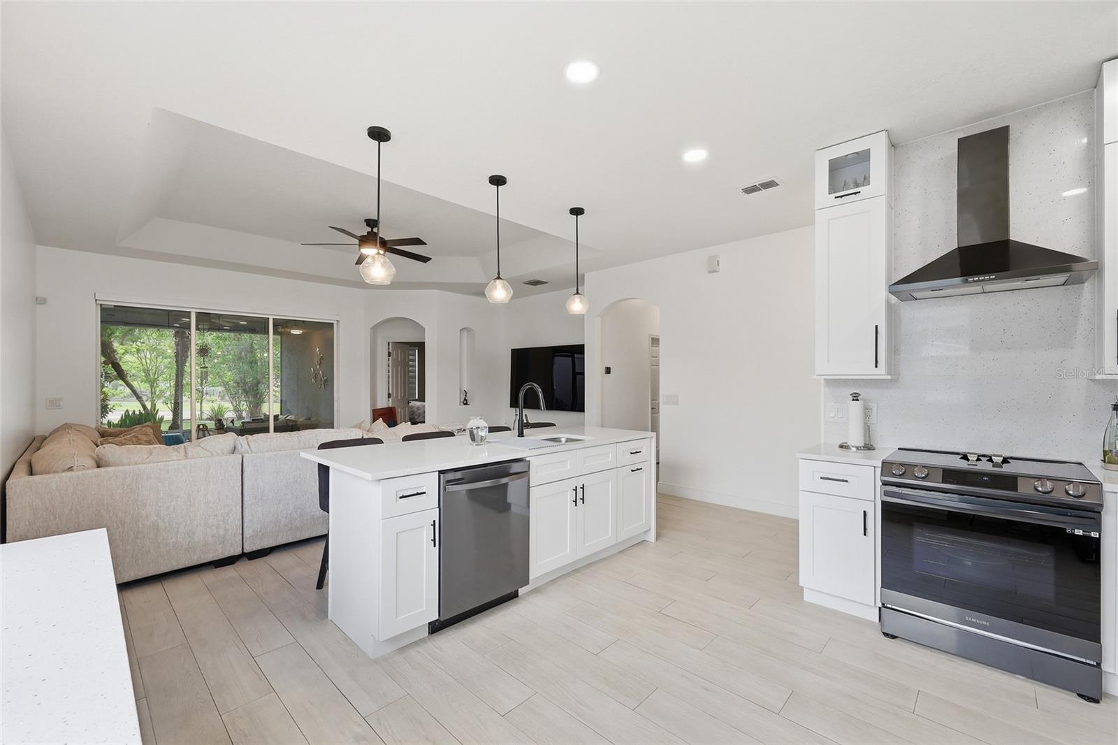AVALON PARK SOUTH PH 01 - Residential