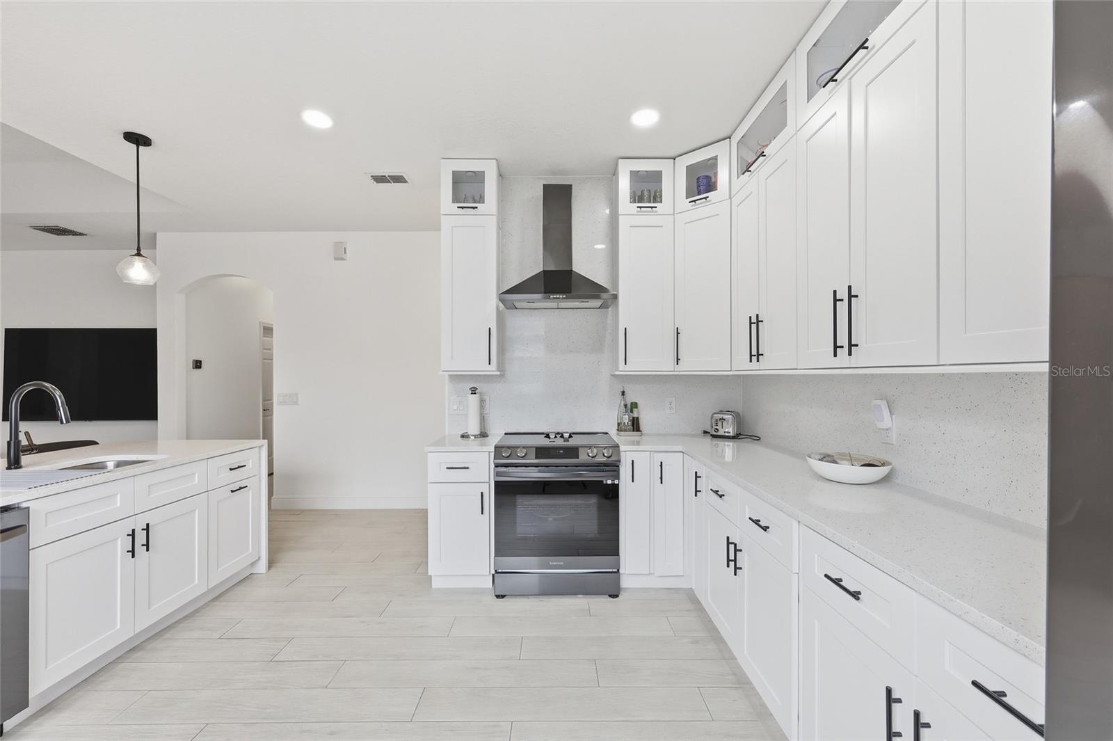 AVALON PARK SOUTH PH 01 - Residential