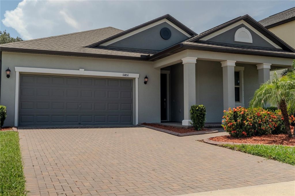 Photo of 11451 Freshwater Ridge Drive, Riverview, FL 33569 (MLS # A4660963)