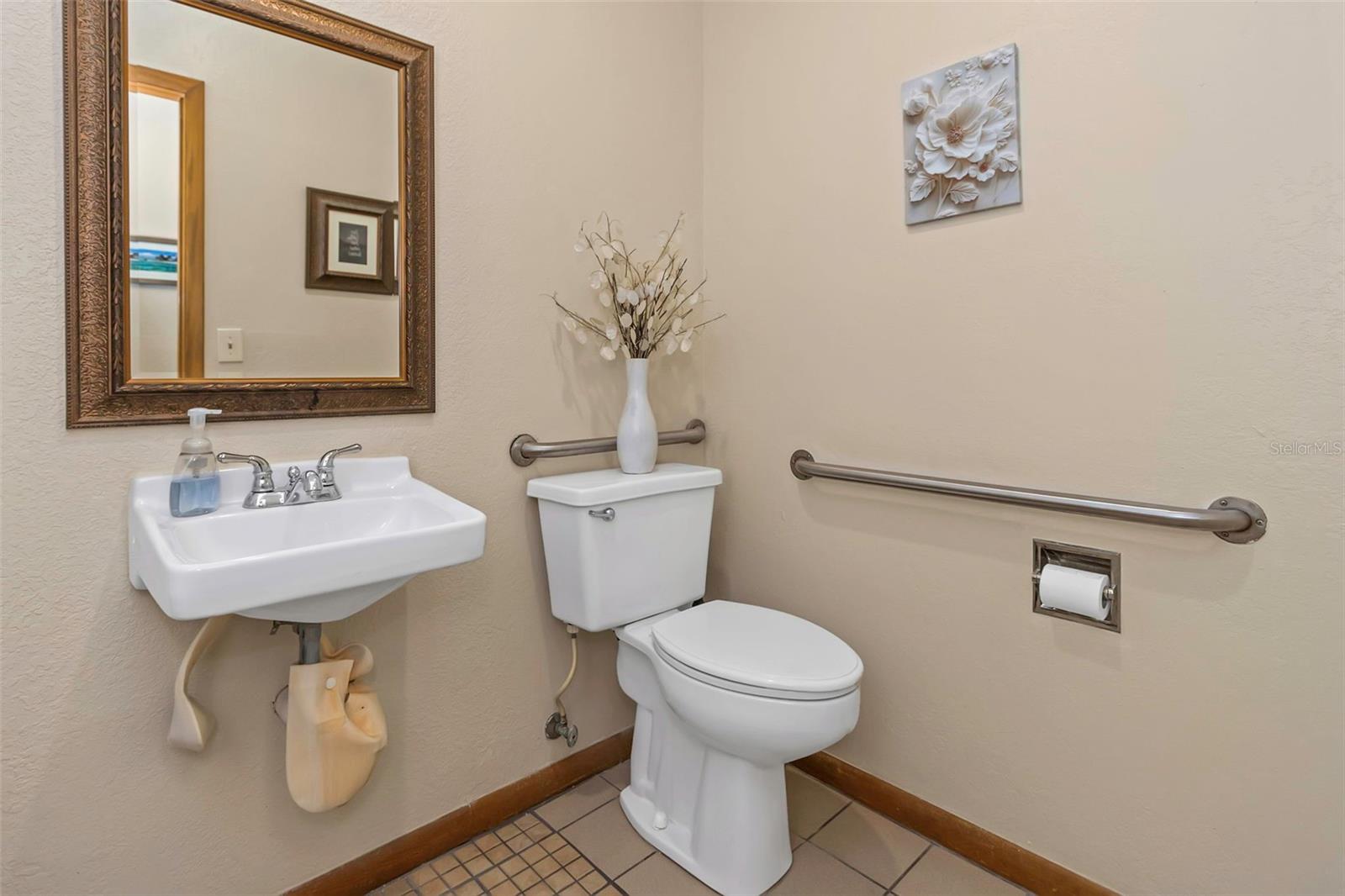 WOODLEY R H SUB - Commercial Sale