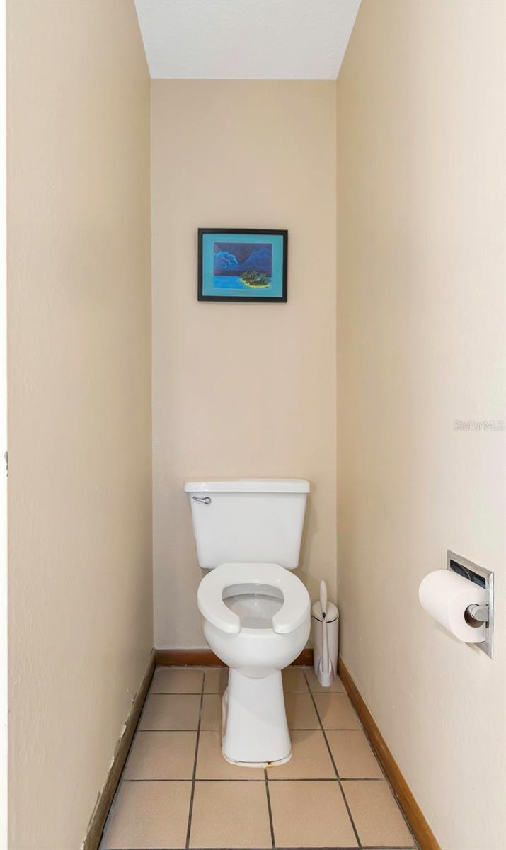 WOODLEY R H SUB - Commercial Sale