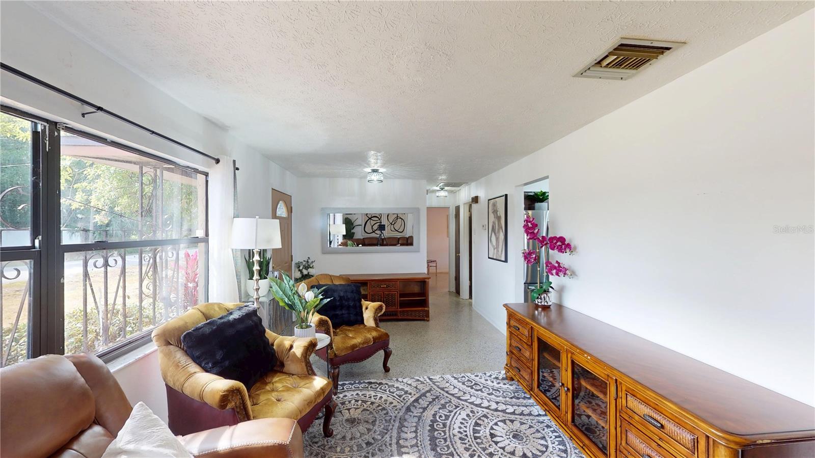 LINCOLN SUB - Residential Lease