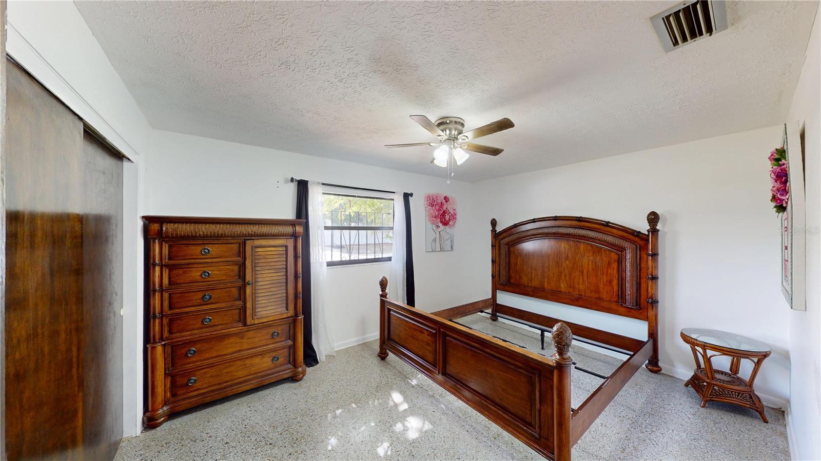 LINCOLN SUB - Residential Lease