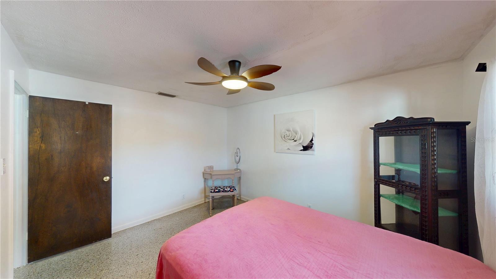 LINCOLN SUB - Residential Lease