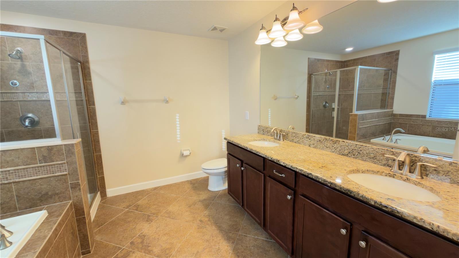 WINDERMERE SOUND - Residential Lease