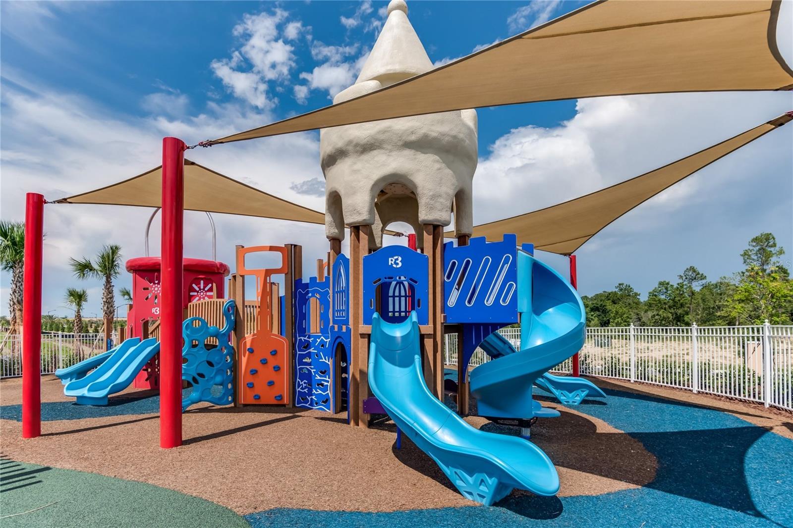 SOLARA RESORT VACATION VILLAS REP - Residential