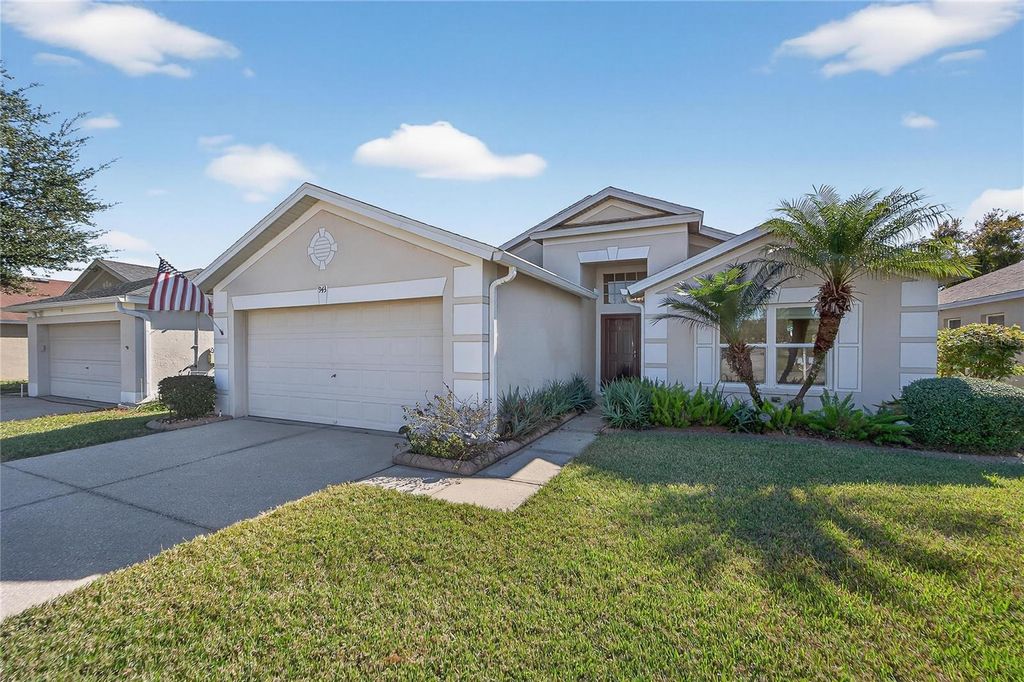 Photo of 943 Summer Breeze Drive, Brandon, FL 33511 (MLS # TB8453379)