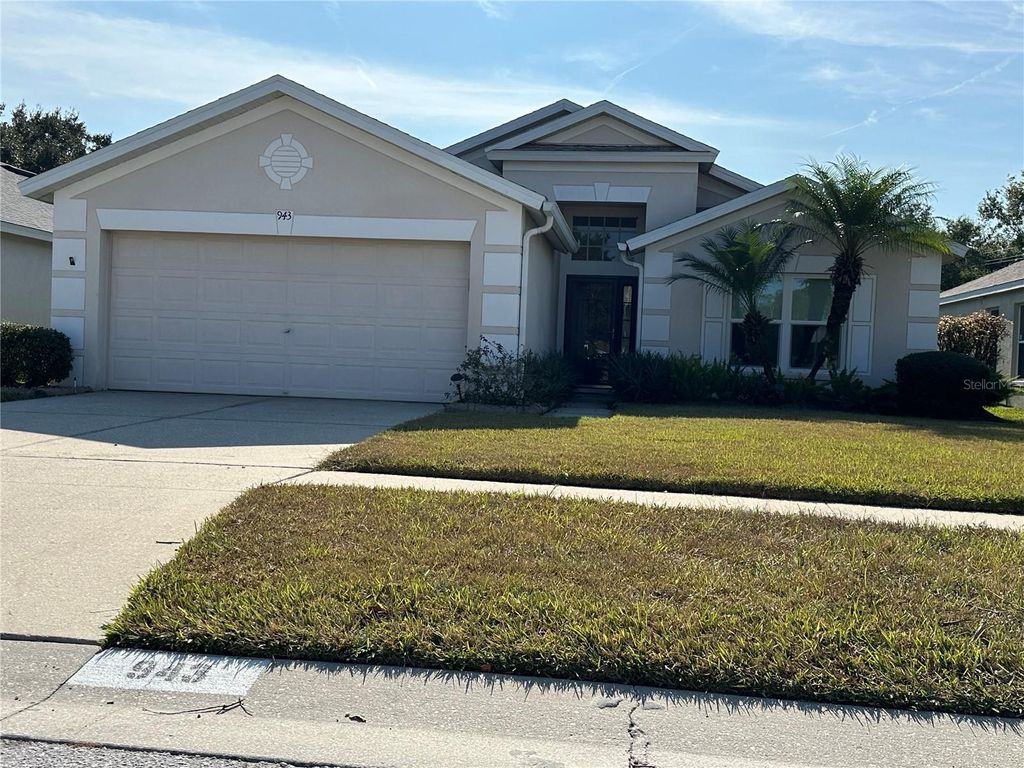 Photo of 943 Summer Breeze Drive, Brandon, FL 33511 (MLS # TB8453379)