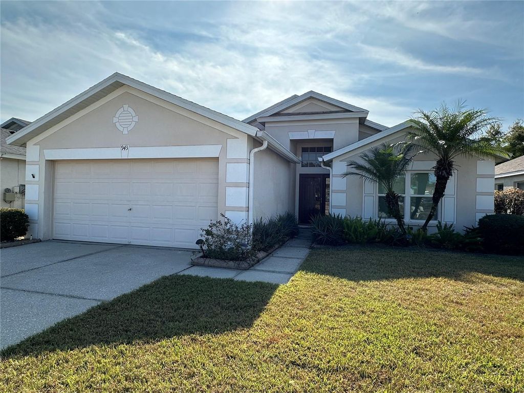 Photo of 943 Summer Breeze Drive, Brandon, FL 33511 (MLS # TB8453379)