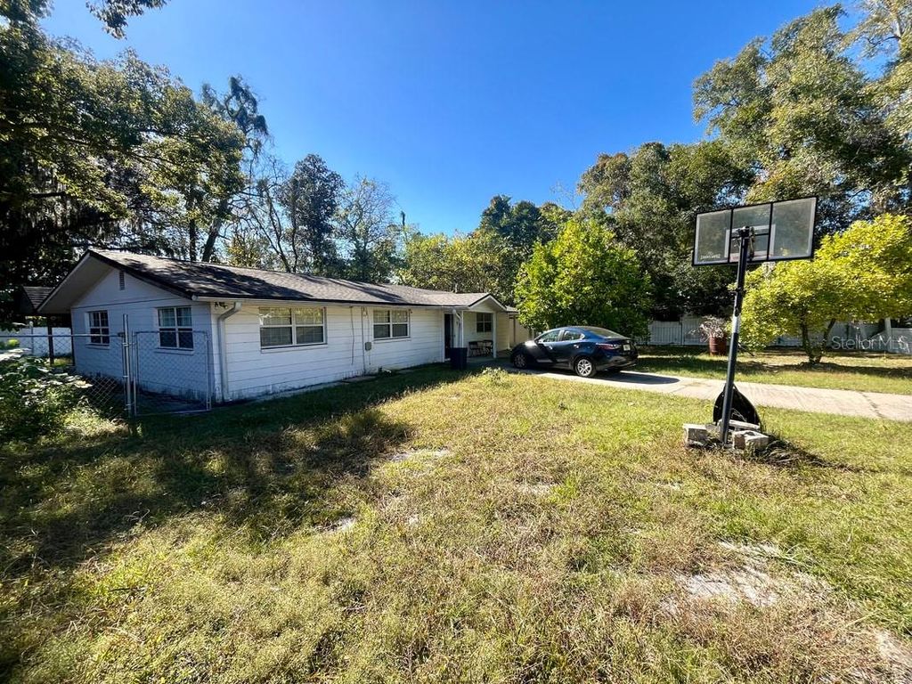 Photo of 8324 Susie Street, Jacksonville, FL 32210 (MLS # O6363662)