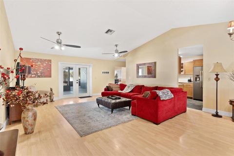 Tiny photo for 405 W Mirror Lake Drive, Fruitland Park, FL 34731 (MLS # G5108977)