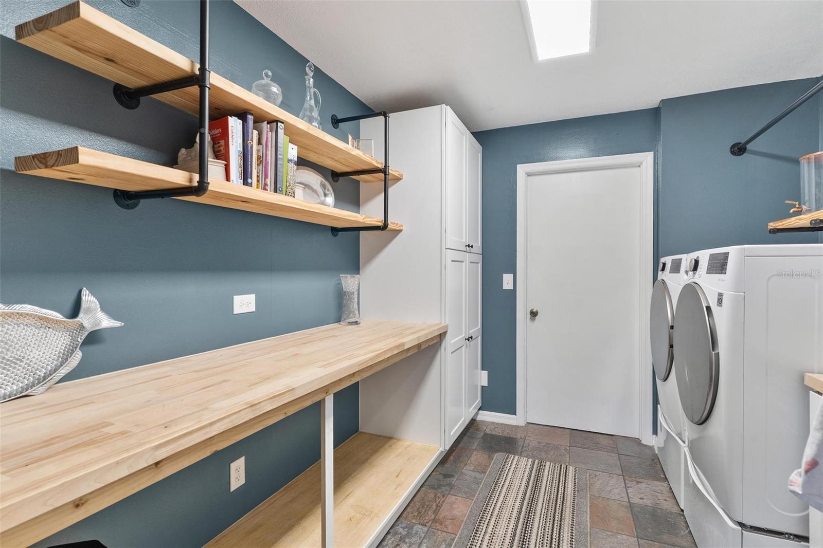 FRUITLAND PARK - Residential