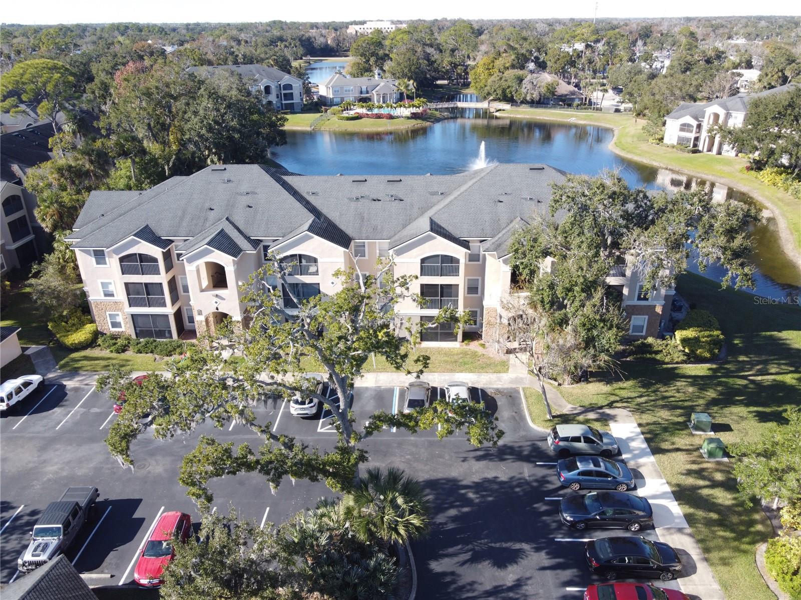 VILLAGGIO ON LAKES - Residential