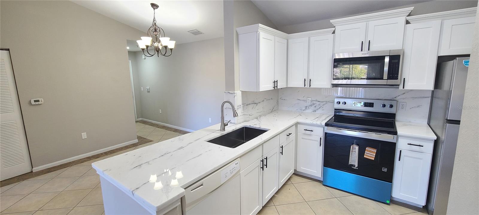 VILLAGGIO ON LAKES - Residential