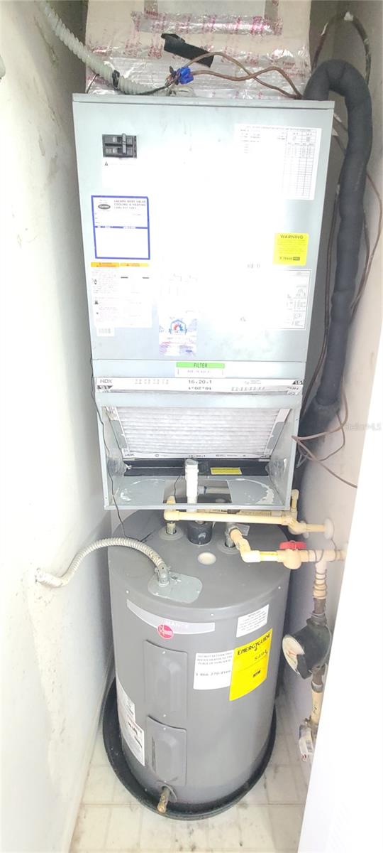 VILLAGGIO ON LAKES - Residential