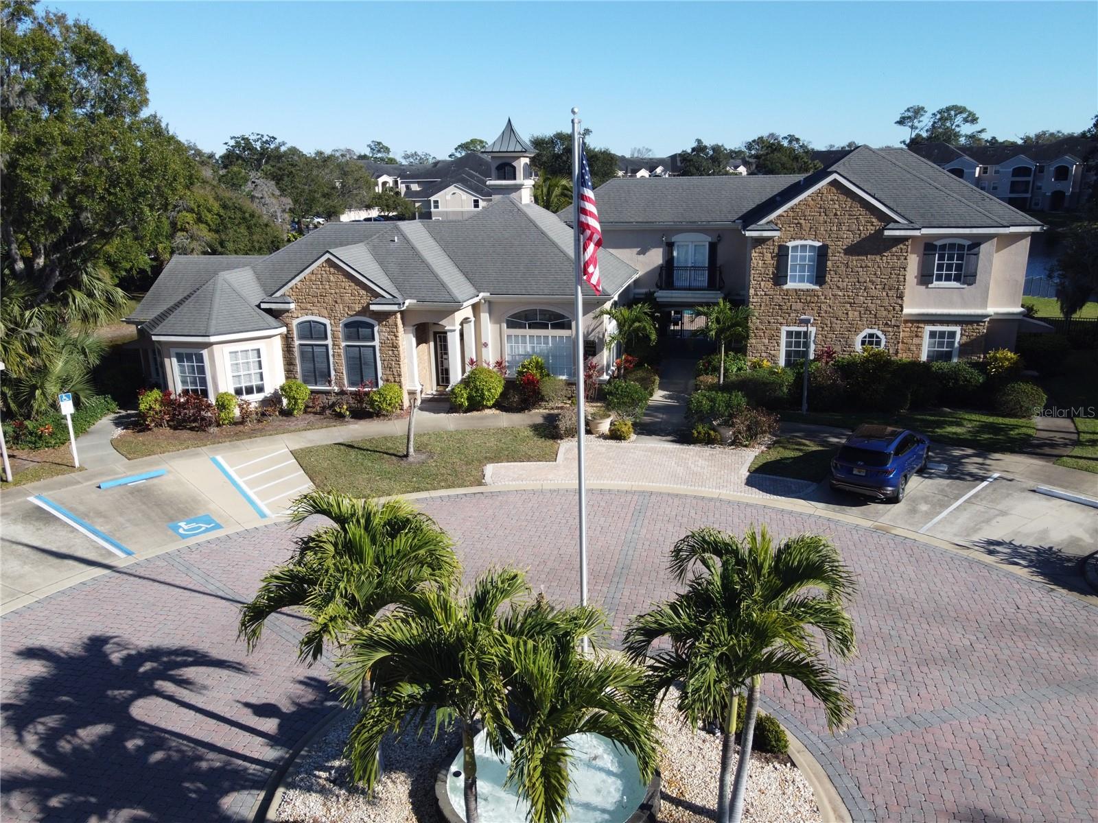 VILLAGGIO ON LAKES - Residential