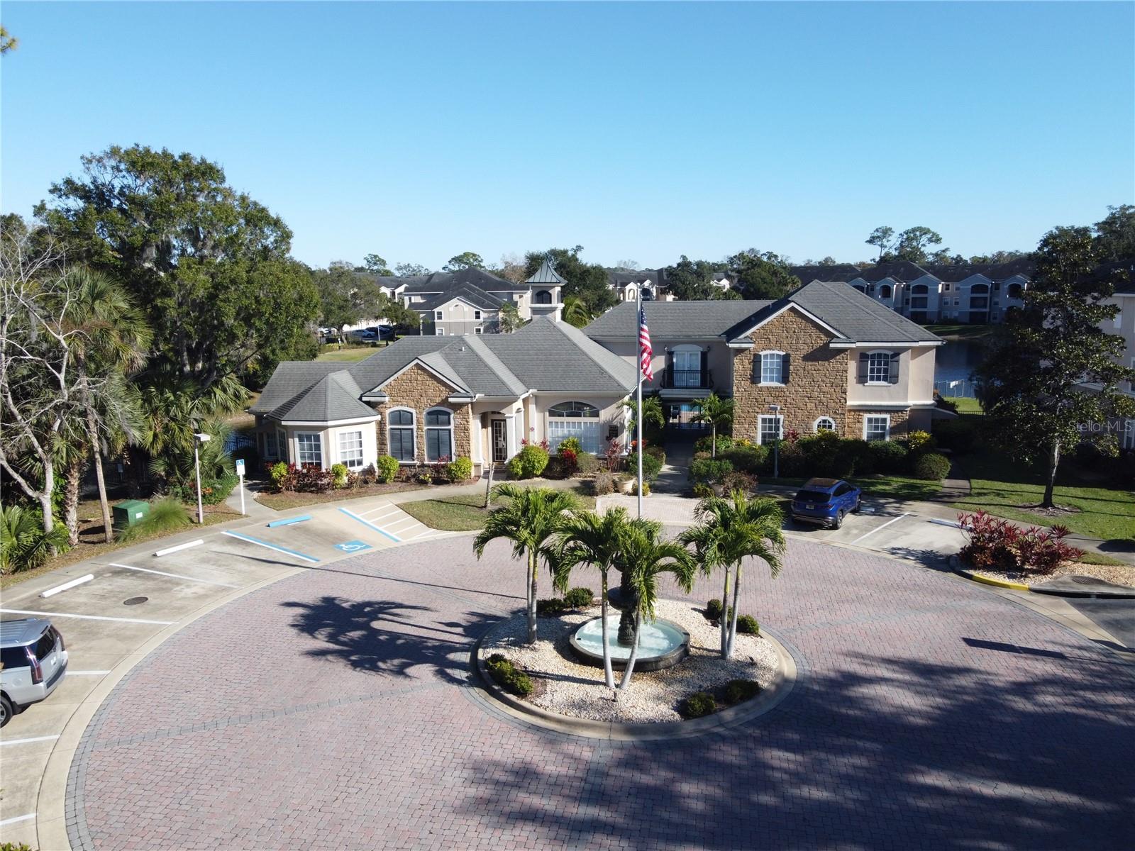 VILLAGGIO ON LAKES - Residential