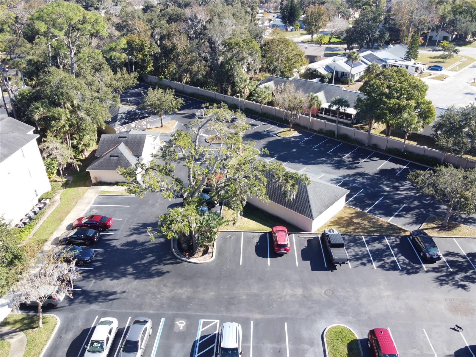 VILLAGGIO ON LAKES - Residential