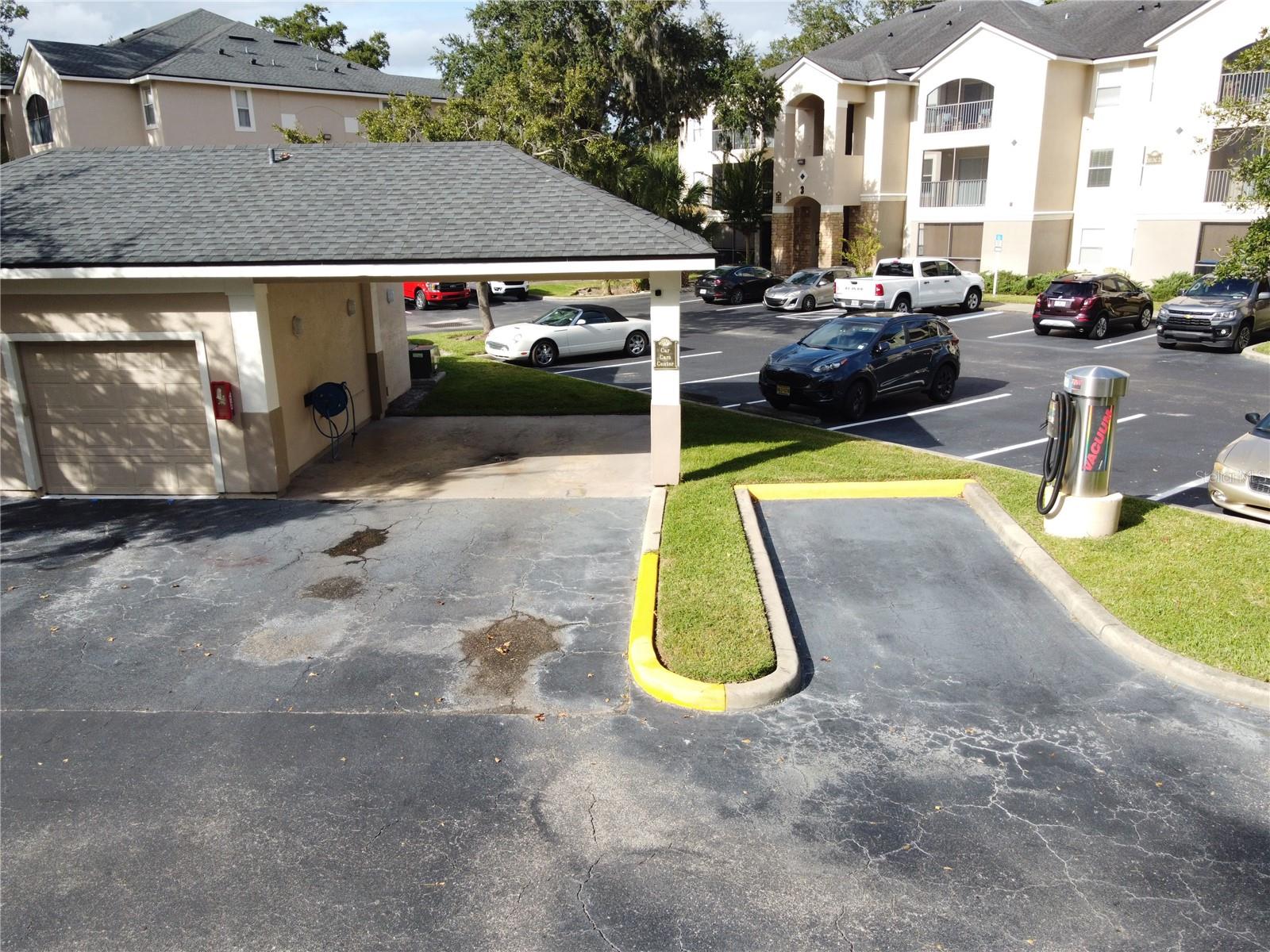 VILLAGGIO ON LAKES - Residential