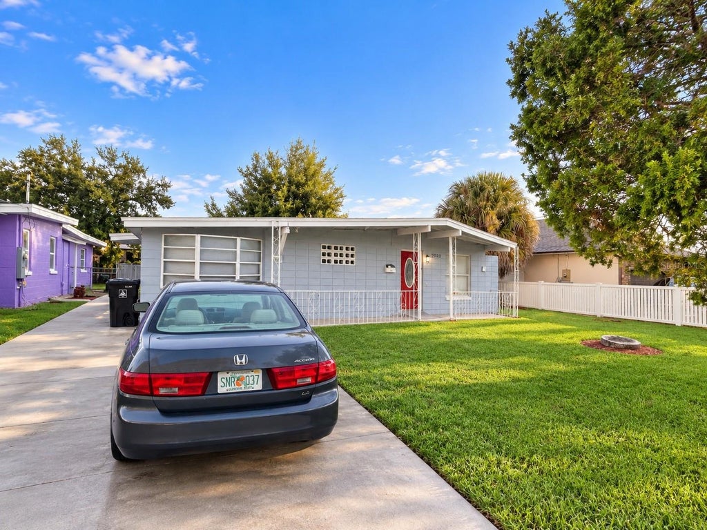 Photo of 2021 W Gore Street, Orlando, FL 32805 (MLS # O6441853)