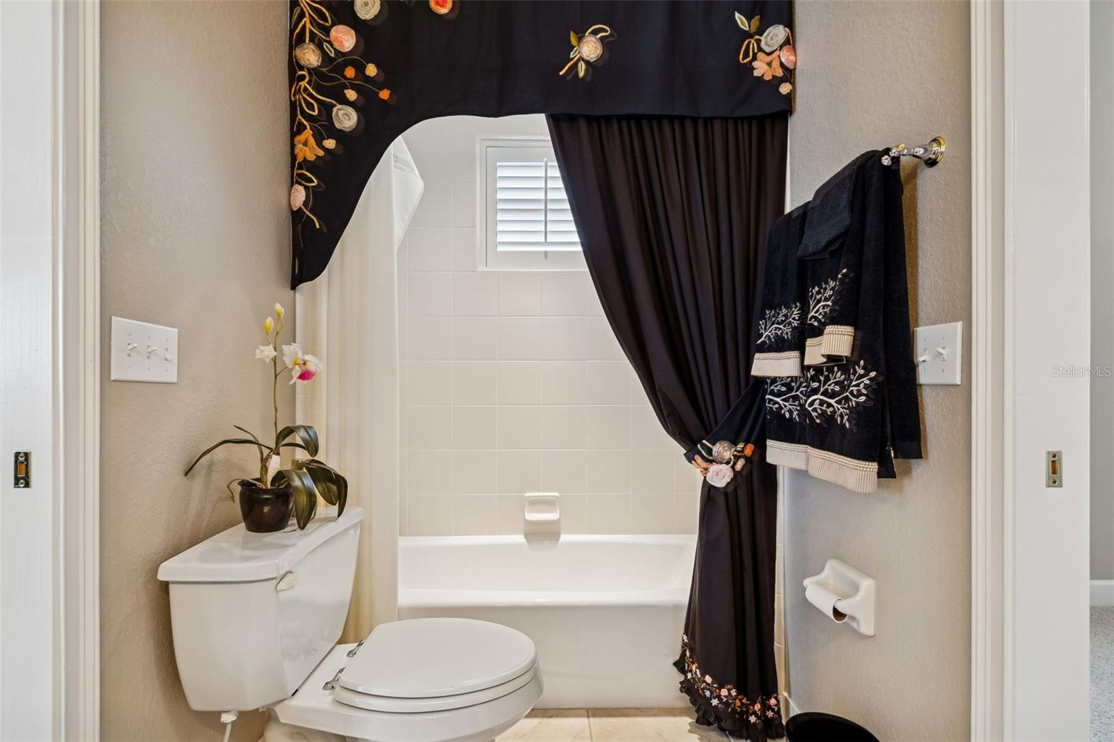 CYPRESSWOOD PALMA CEIA - Residential