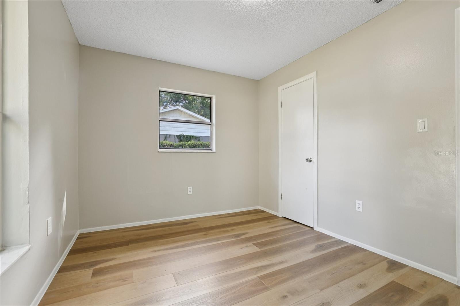 TAVARES WOODLEA SUB - Residential