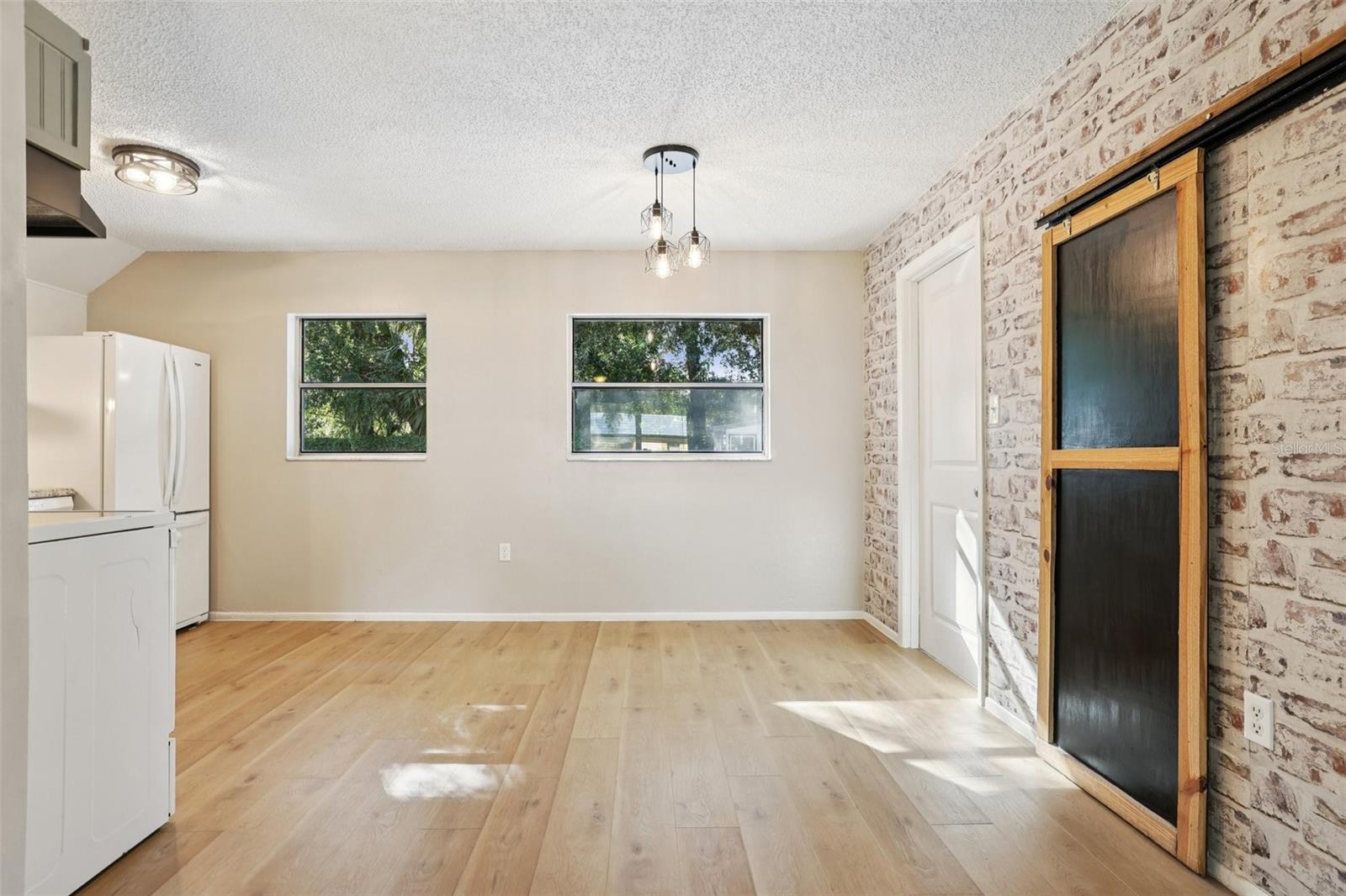 TAVARES WOODLEA SUB - Residential