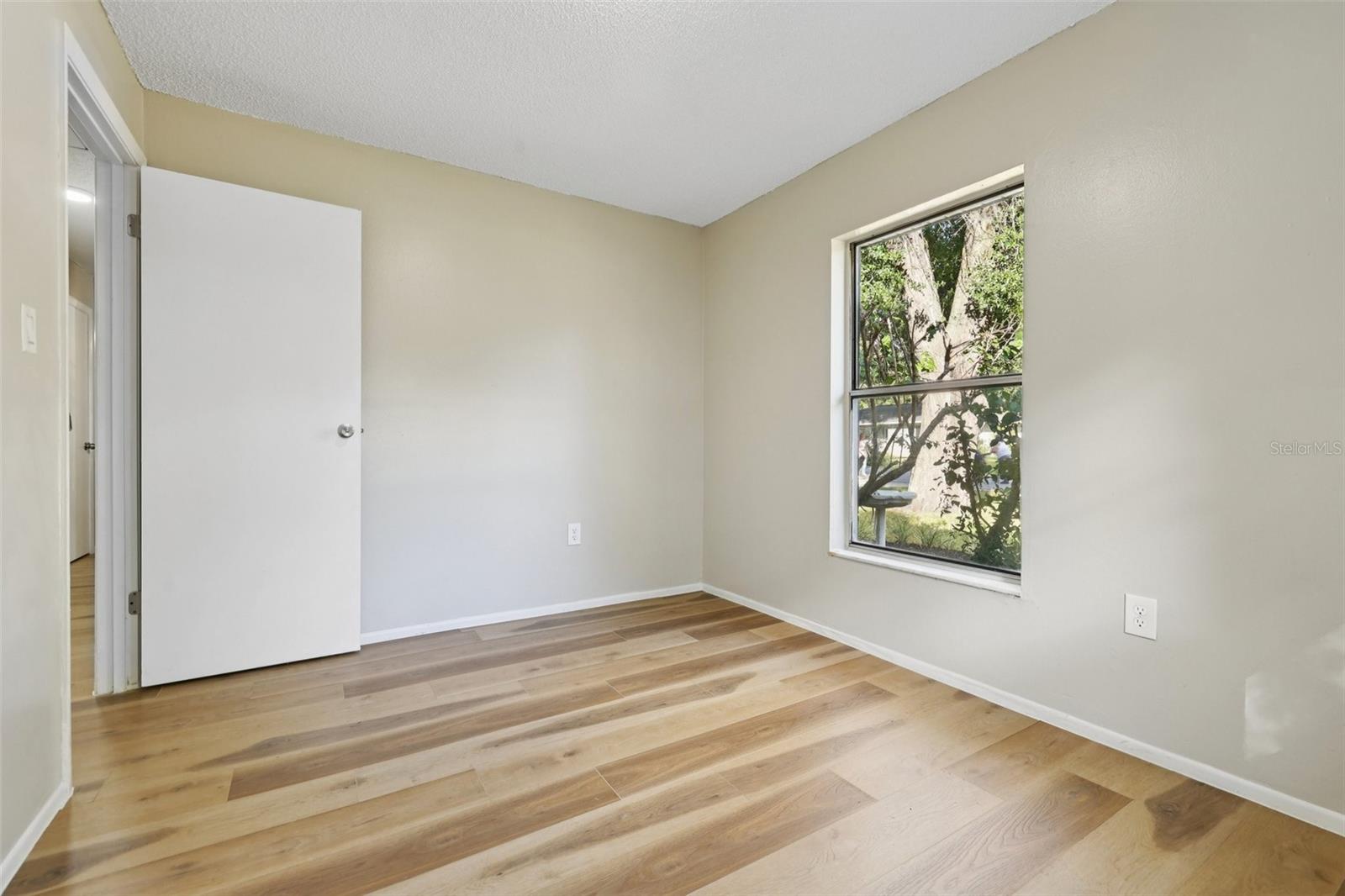 TAVARES WOODLEA SUB - Residential