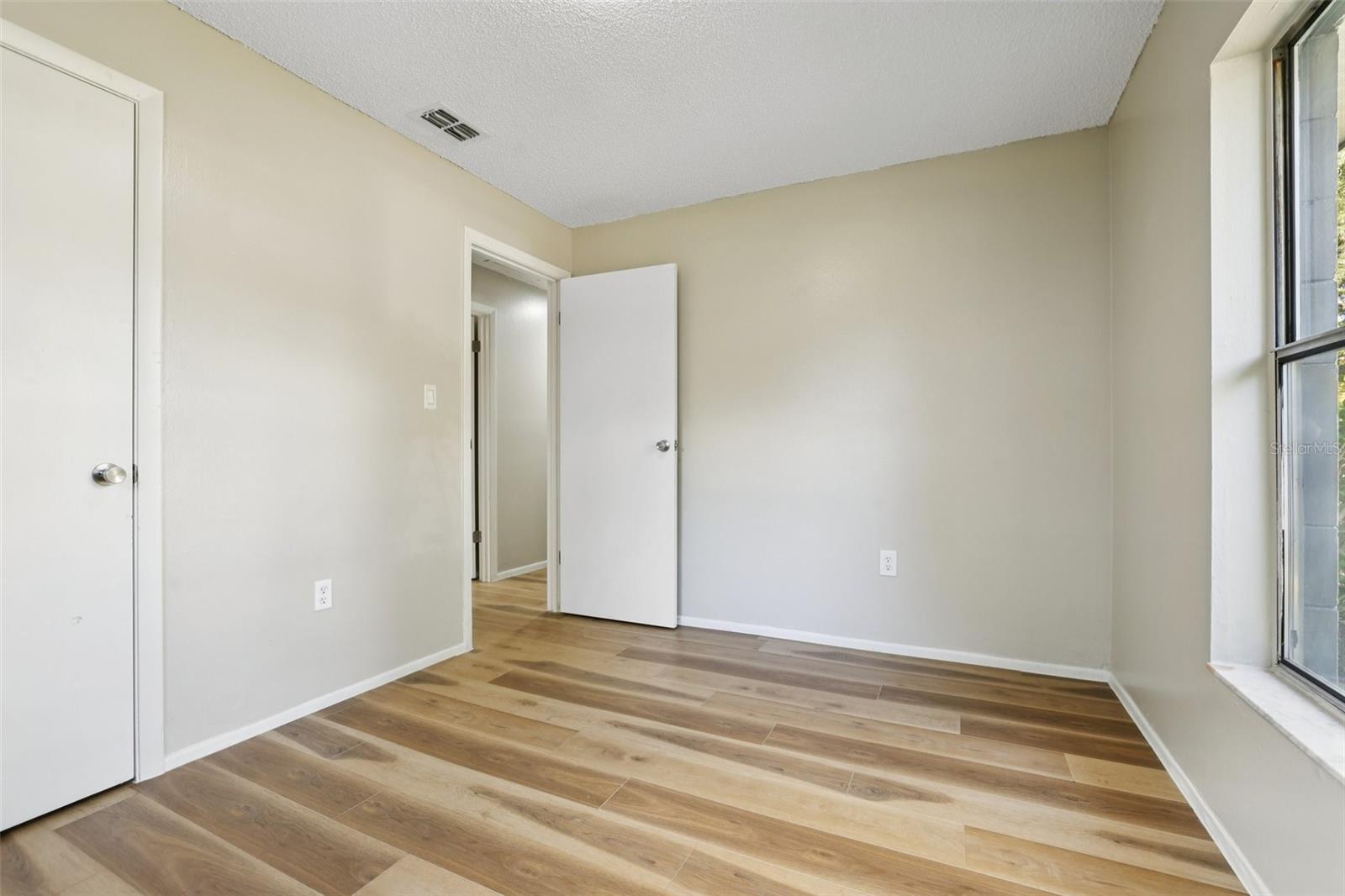 TAVARES WOODLEA SUB - Residential