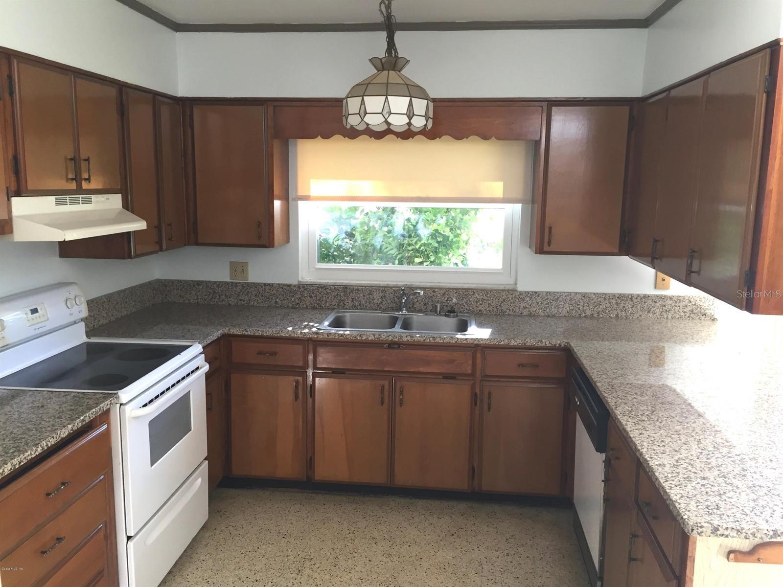 DRUID HILLS REV POR - Residential Lease