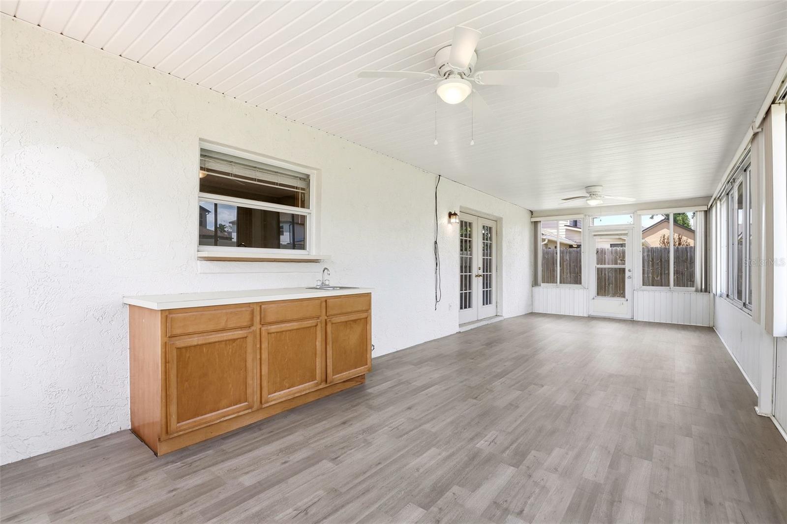 HIDDEN OAK ESTATES - Residential