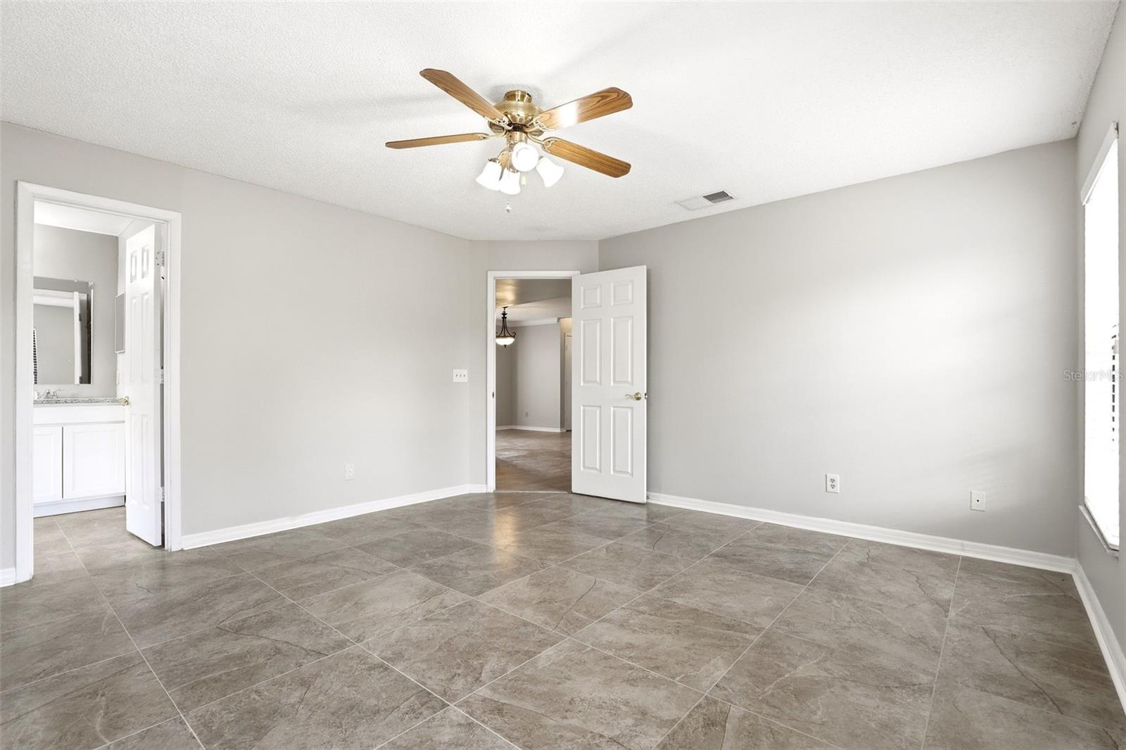 HIDDEN OAK ESTATES - Residential