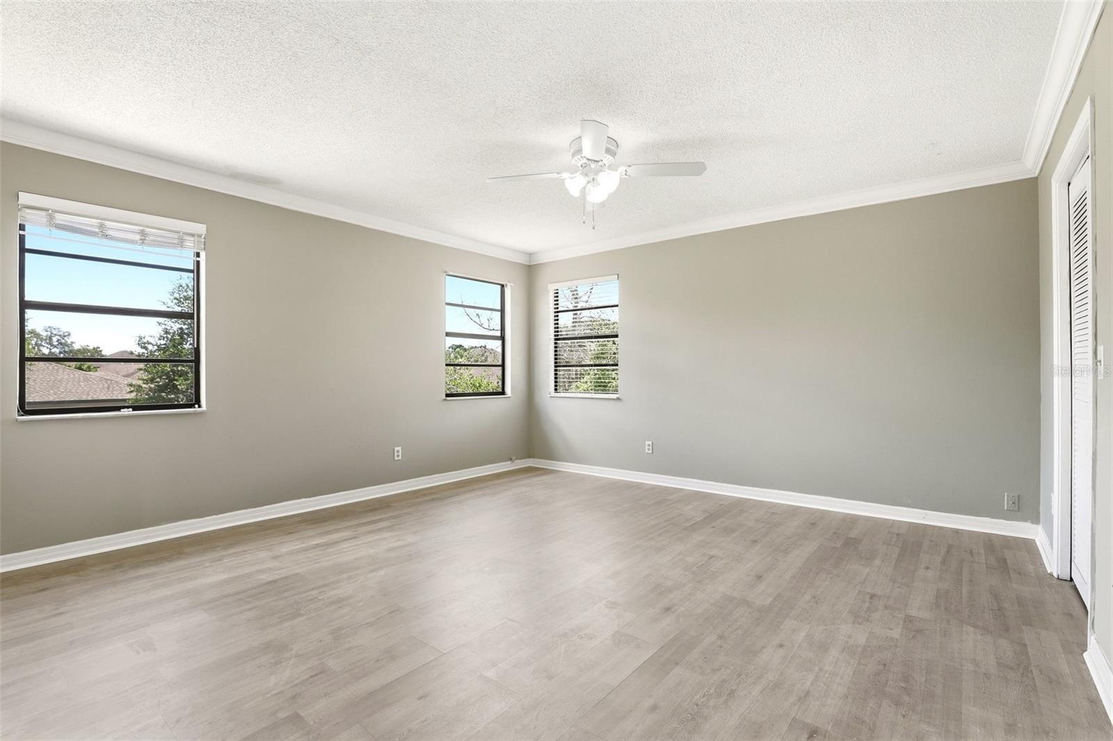 HIDDEN OAK ESTATES - Residential