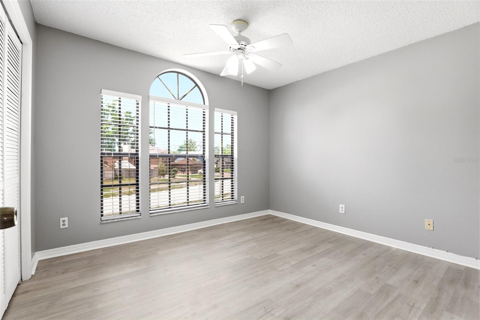 HIDDEN OAK ESTATES - Residential