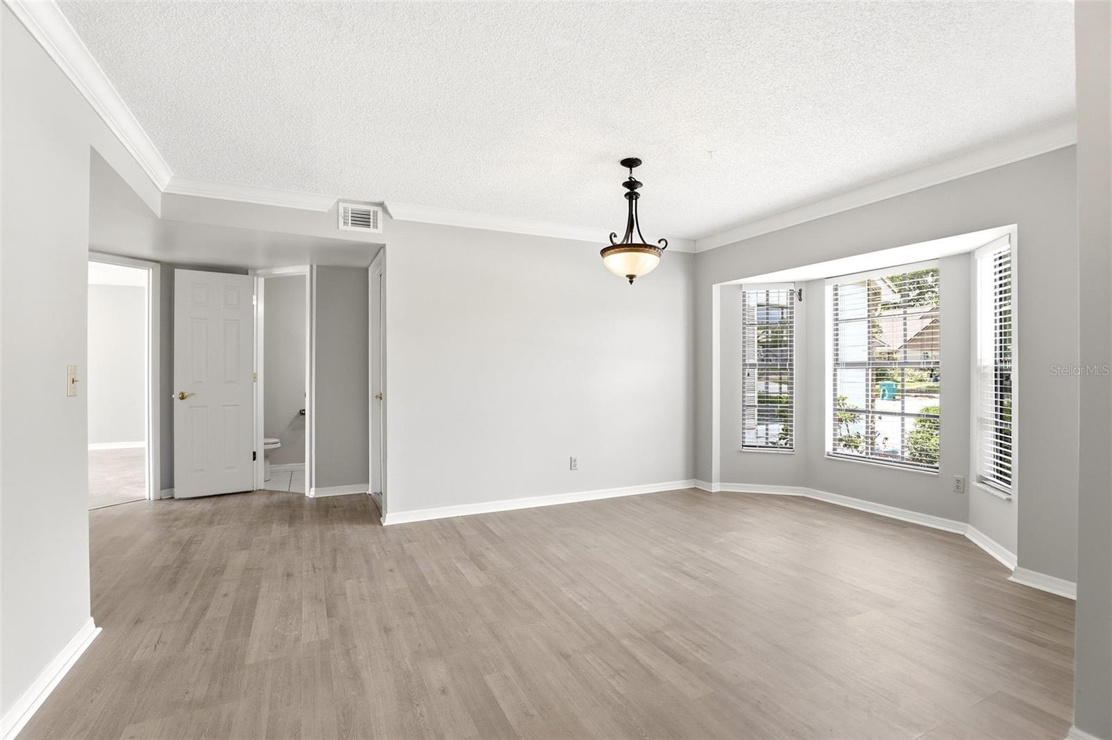 HIDDEN OAK ESTATES - Residential