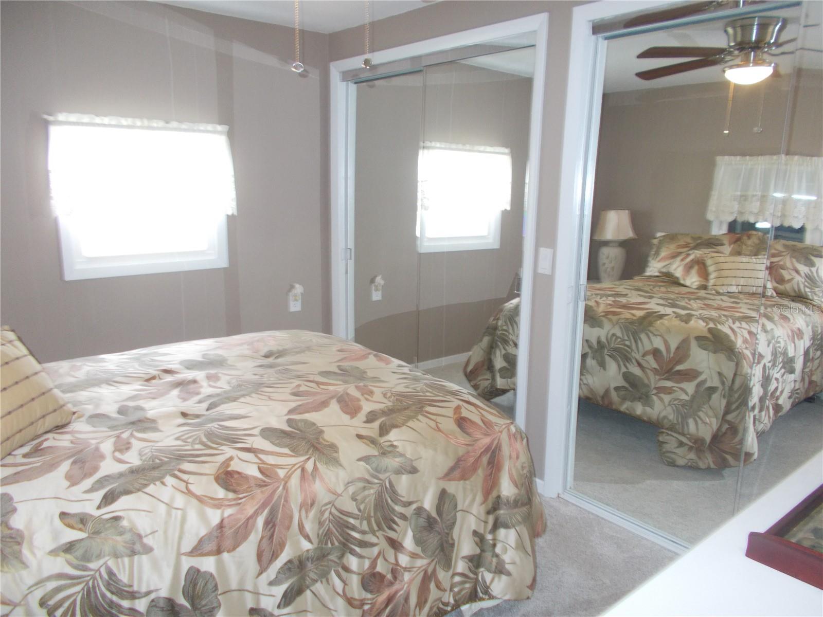 HOLIDAY PARK - Residential