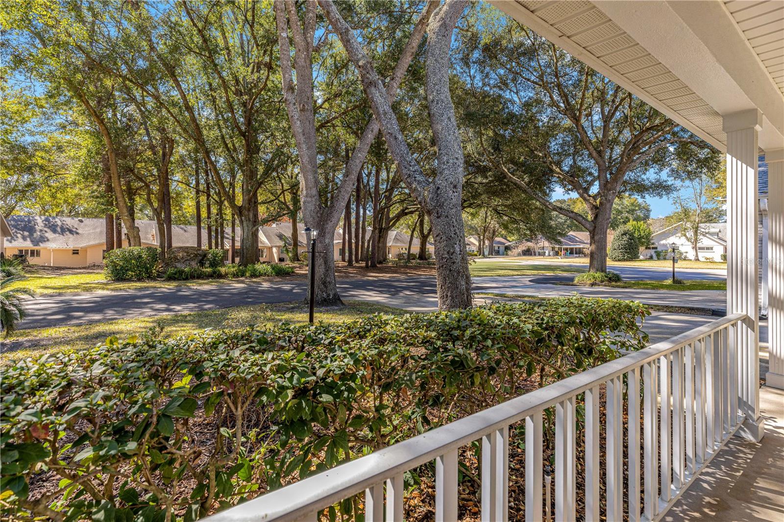 ON TOP OF THE WORLD - Residential