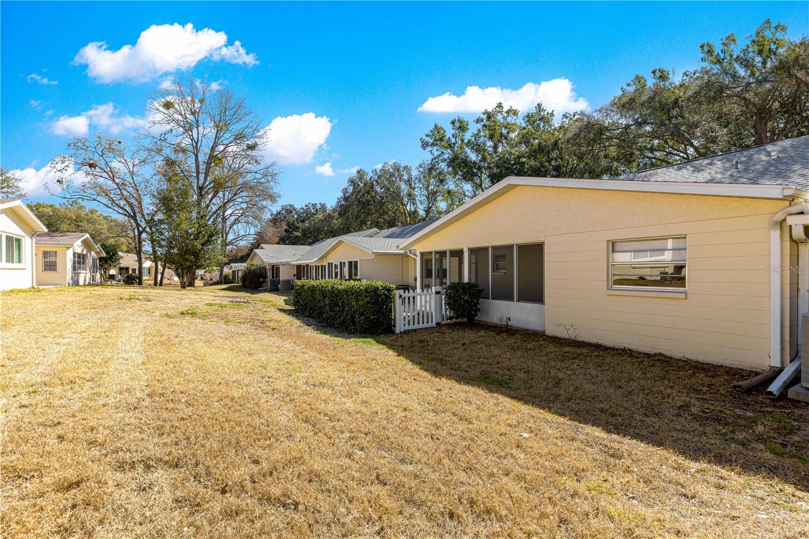 ON TOP OF THE WORLD - Residential