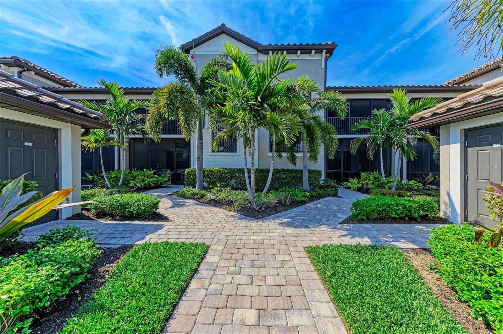 VERANDA V AT LAKEWOOD NATIONAL PH II - Residential Lease