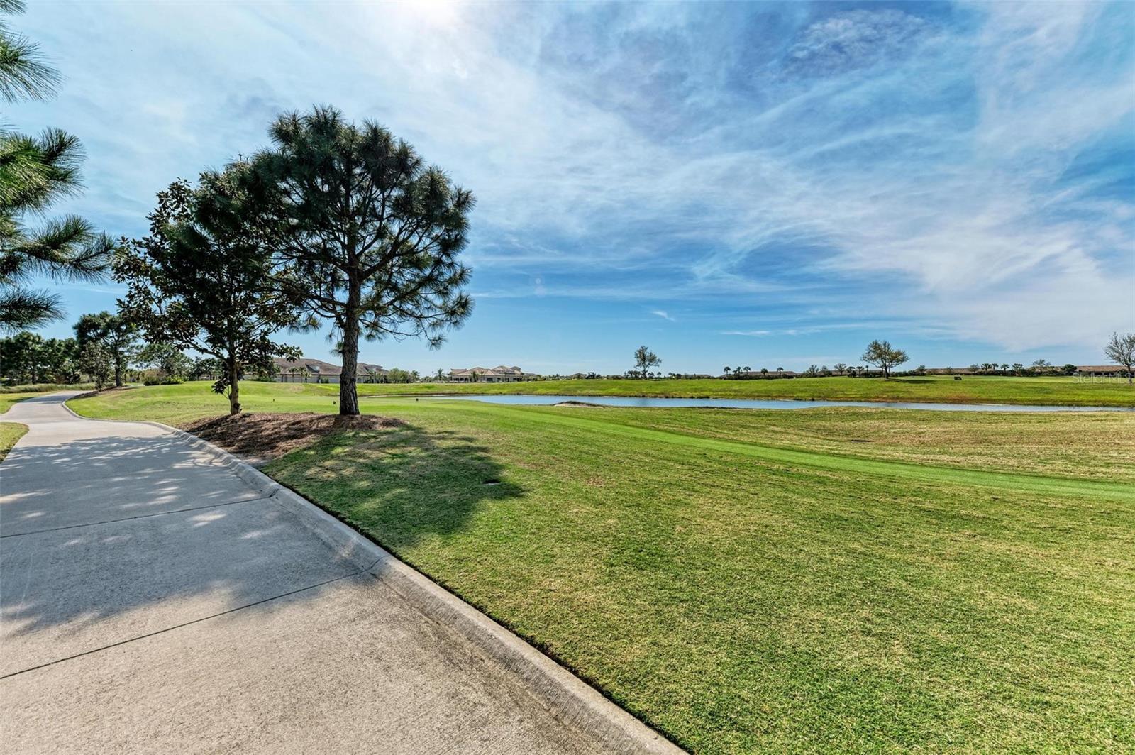 VERANDA V AT LAKEWOOD NATIONAL PH II - Residential Lease