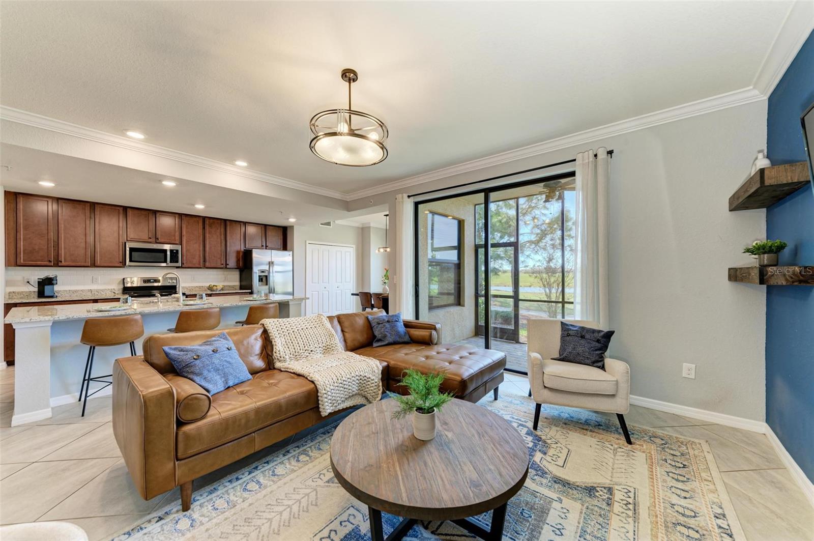 VERANDA V AT LAKEWOOD NATIONAL PH II - Residential Lease