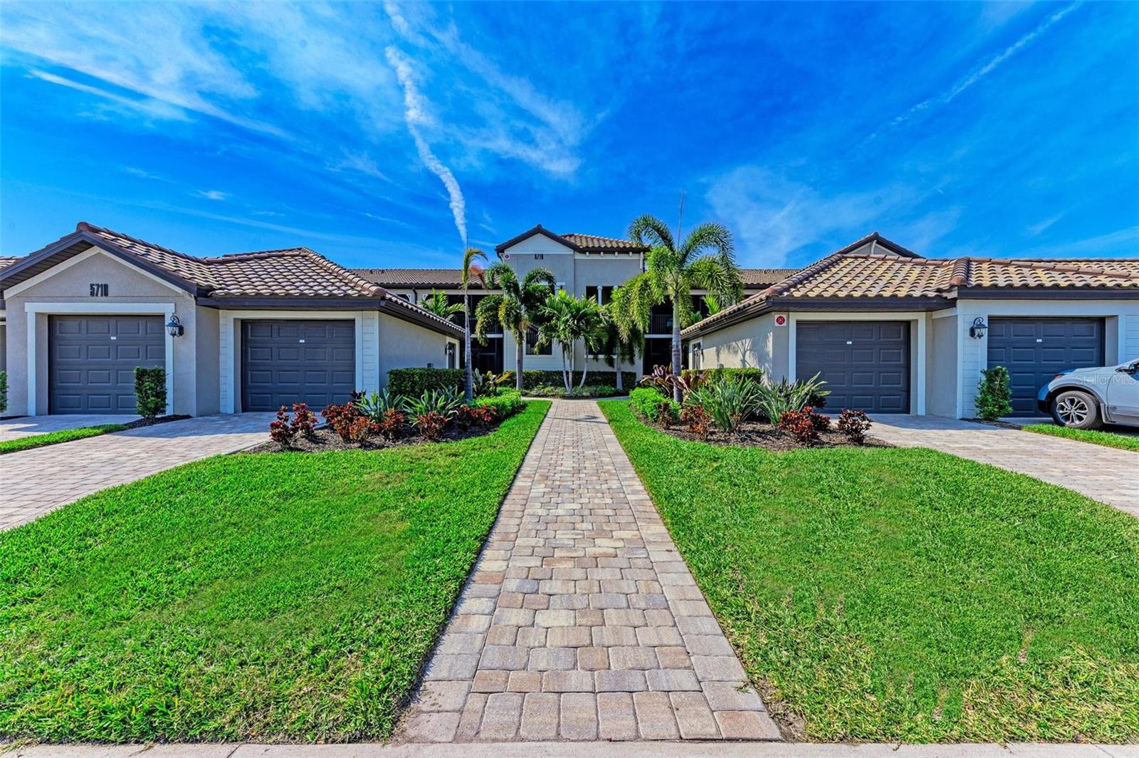 VERANDA V AT LAKEWOOD NATIONAL PH II - Residential Lease