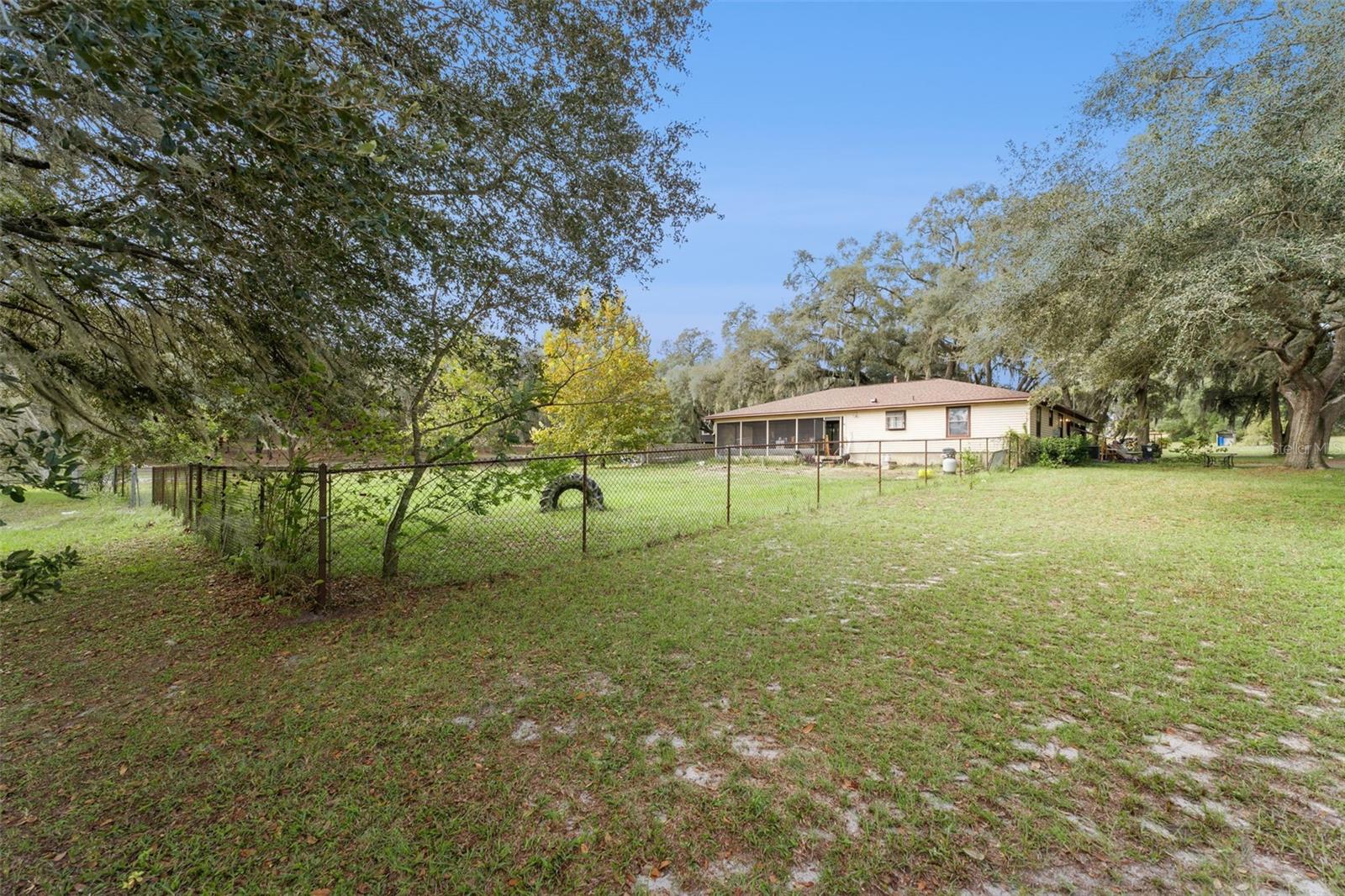 BIG TREE LAKES SEC B - Residential