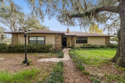 Photo of 5781 S Crater Lake Circle, Keystone Heights, FL 32656 (MLS # OM709499) Photo of 5781 S Crater Lake Circle, Keystone Heights, FL 32656 (MLS # OM709499)